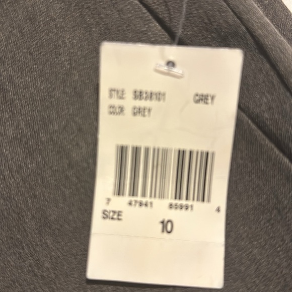 NWT From the Kloth Bermuda Dress
Shorts Gray - Picture 12 of 13